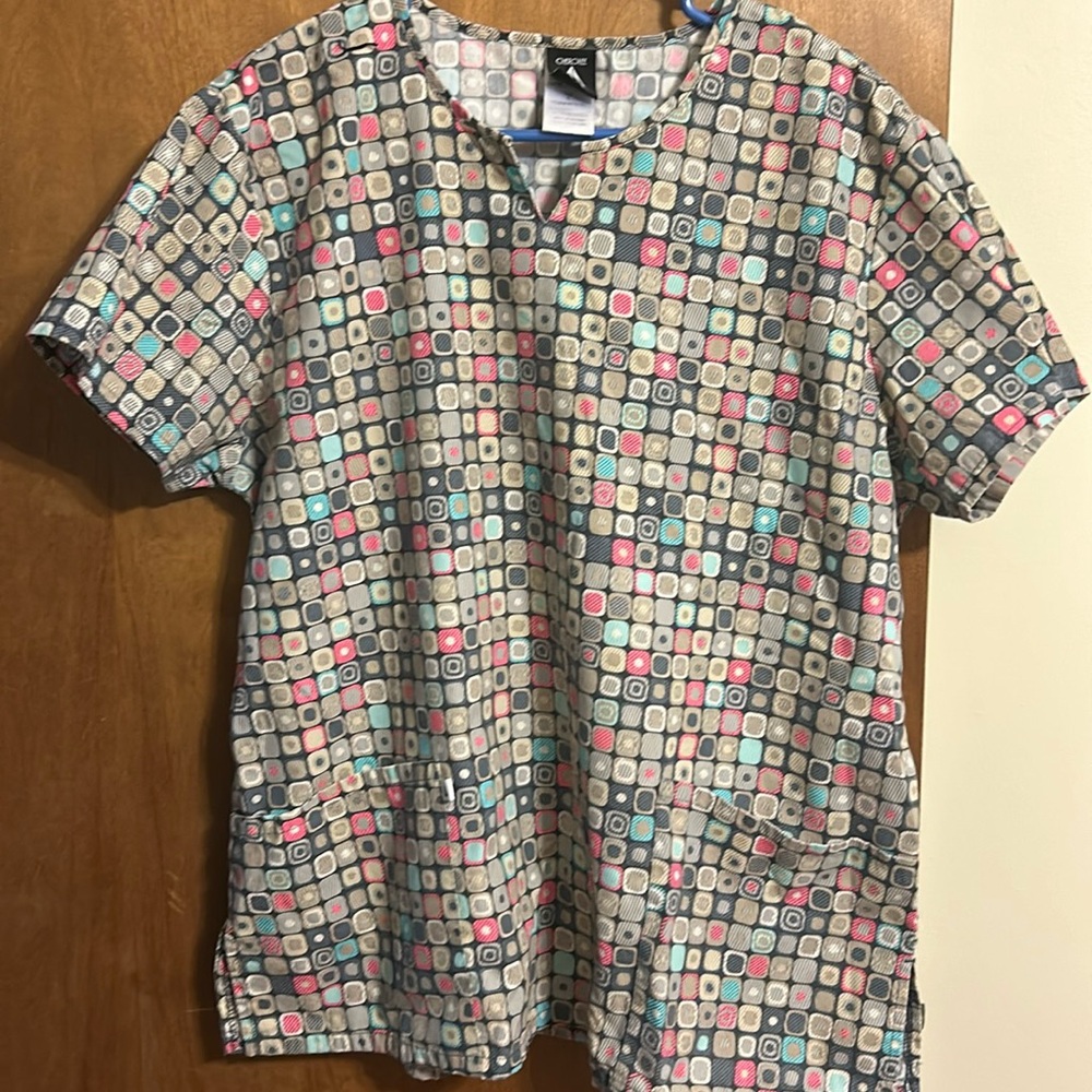 Cherokee large
